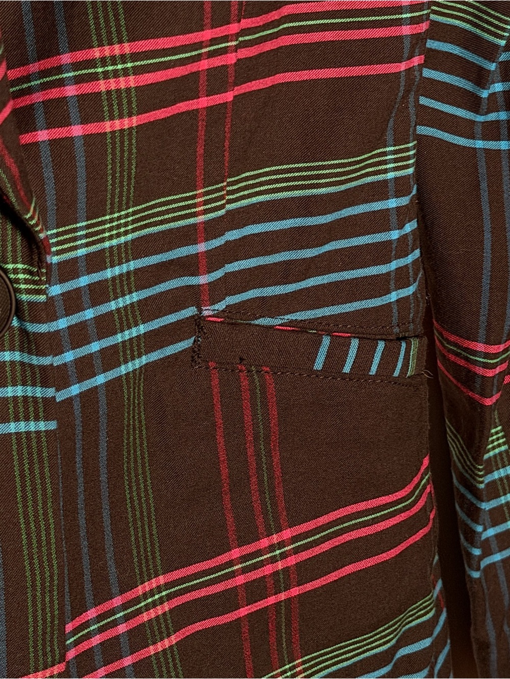 Cabi Plaid Blazer in Navy, Green, and Red Holiday Christmas Office Party - Picture 6 of 11